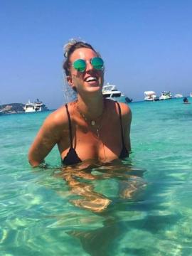 OnlyFans - BIKINI GIRLS 👧 😍 Scene 275 — photo 18 of 20