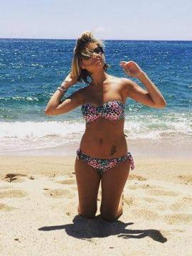 OnlyFans - BIKINI GIRLS 👧 😍 Scene 277 — photo 11 of 20