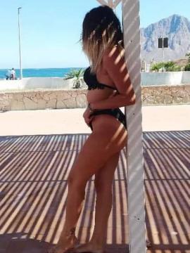 OnlyFans - BIKINI GIRLS 👧 😍 Scene 285 — photo 2 of 20