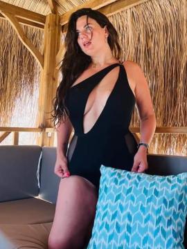 OnlyFans - BIKINI GIRLS 👧 😍 Scene 302 — photo 2 of 20
