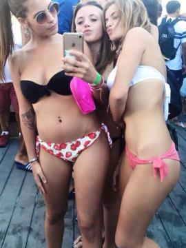 OnlyFans - BIKINI GIRLS 👧 😍 Scene 313 — photo 17 of 20