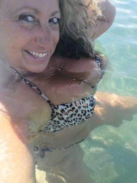 OnlyFans - BIKINI GIRLS 👧 😍 Scene 351 — photo 1 of 20