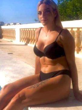 OnlyFans - BIKINI GIRLS 👧 😍 Scene 363 — photo 2 of 20