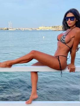 OnlyFans - BIKINI GIRLS 👧 😍 Scene 365 — photo 1 of 20