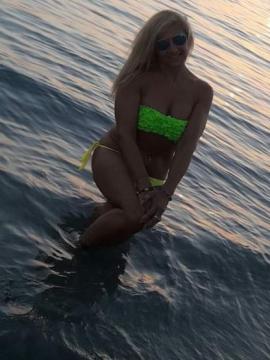 OnlyFans - BIKINI GIRLS 👧 😍 Scene 400 — photo 6 of 20
