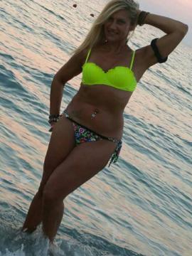 OnlyFans - BIKINI GIRLS 👧 😍 Scene 400 — photo 8 of 20