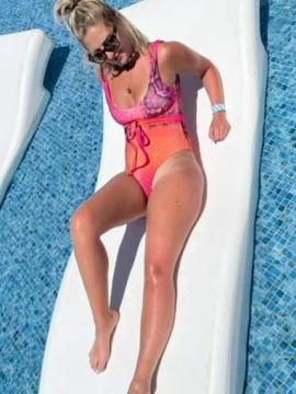 OnlyFans - BIKINI GIRLS 👧 😍 Scene 406 — photo 16 of 20