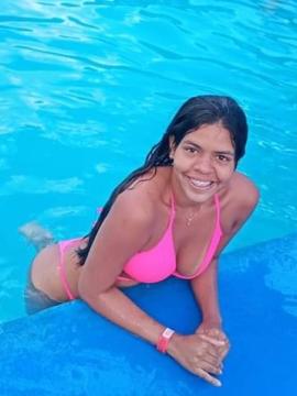 OnlyFans - BIKINI GIRLS 👧 😍 Scene 411