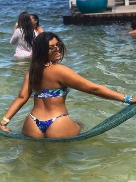 OnlyFans - BIKINI GIRLS 👧 😍 Scene 423 — photo 2 of 20