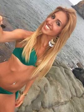 OnlyFans - BIKINI GIRLS 👧 😍 Scene 548 — photo 16 of 20