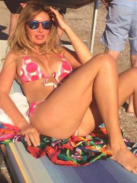 OnlyFans - BIKINI GIRLS 👧 😍 Scene 552 — photo 8 of 20