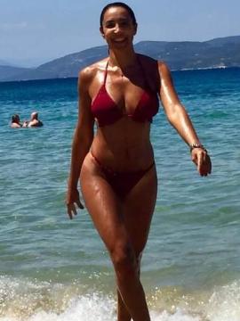 OnlyFans - BIKINI GIRLS 👧 😍 Scene 558 — photo 16 of 20