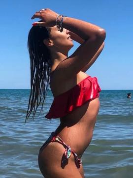 OnlyFans - BIKINI GIRLS 👧 😍 Scene 561 — photo 4 of 20