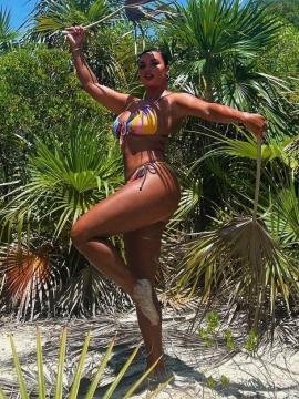 OnlyFans - BIKINI GIRLS 👧 😍 Scene 604 — photo 9 of 20