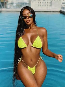 OnlyFans - BIKINI GIRLS 👧 😍 Scene 608 — photo 16 of 20