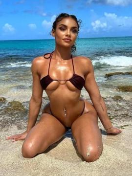 OnlyFans - BIKINI GIRLS 👧 😍 Scene 609 — photo 4 of 20