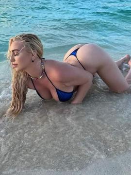 OnlyFans - BIKINI GIRLS 👧 😍 Scene 610 — photo 10 of 20