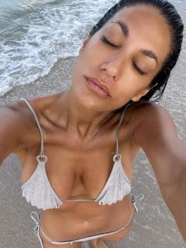 OnlyFans - BIKINI GIRLS 👧 😍 Scene 623 — photo 19 of 20
