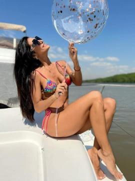 OnlyFans - BIKINI GIRLS 👧 😍 Scene 626 — photo 1 of 20