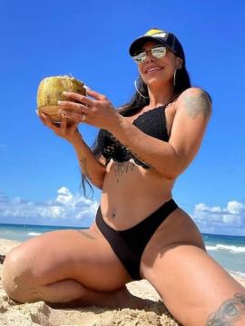 OnlyFans - BIKINI GIRLS 👧 😍 Scene 631 — photo 16 of 20