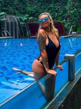 OnlyFans - BIKINI GIRLS 👧 😍 Scene 646 — photo 2 of 20