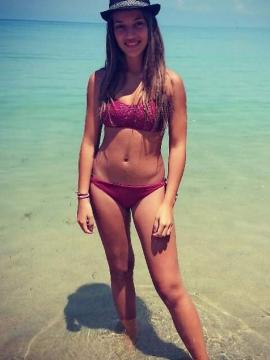 OnlyFans - BIKINI GIRLS 👧 😍 Scene 650 — photo 5 of 20