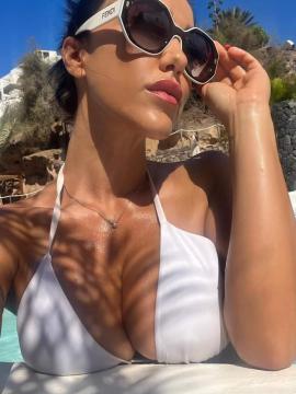 OnlyFans - BIKINI GIRLS 👧 😍 Scene 678 — photo 19 of 20
