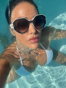 OnlyFans - BIKINI GIRLS 👧 😍 Scene 679 — photo 1 of 20