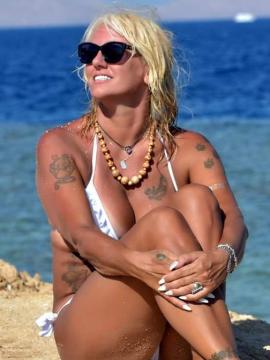 OnlyFans - BIKINI GIRLS 👧 😍 Scene 731 — photo 16 of 20
