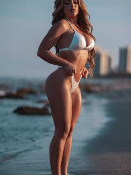 OnlyFans - BIKINI GIRLS 👧 😍 Scene 754 — photo 10 of 20
