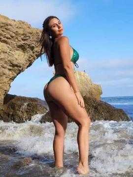 OnlyFans - BIKINI GIRLS 👧 😍 Scene 761 — photo 1 of 20