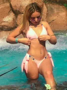 OnlyFans - BIKINI GIRLS 👧 😍 Scene 773 — photo 15 of 20