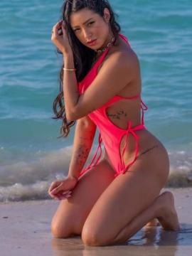 OnlyFans - BIKINI GIRLS 👧 😍 Scene 774 — photo 4 of 20