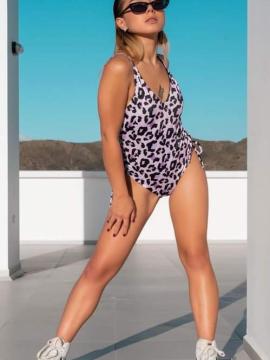 OnlyFans - BIKINI GIRLS 👧 😍 Scene 787 — photo 18 of 20