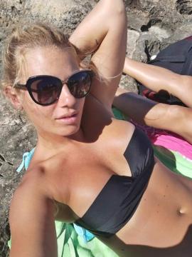OnlyFans - BIKINI GIRLS 👧 😍 Scene 915 — photo 15 of 20