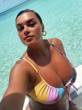 OnlyFans - BIKINI GIRLS 👧 😍 Scene 925 — photo 12 of 20