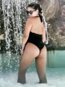 OnlyFans - BIKINI GIRLS 👧 😍 Scene 948 — photo 18 of 20