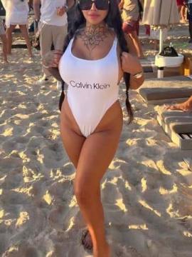 OnlyFans - BIKINI GIRLS 👧 😍 Scene 951 — photo 8 of 20