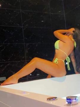 OnlyFans - BIKINI GIRLS 👧 😍 Scene 952 — photo 9 of 20