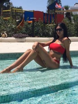 OnlyFans - BIKINI GIRLS 👧 😍 Scene 958 — photo 2 of 20