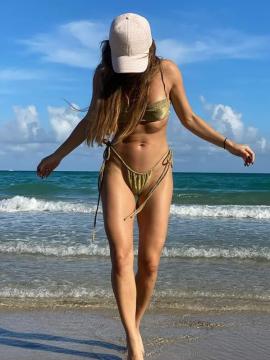 OnlyFans - BIKINI GIRLS 👧 😍 Scene 968 — photo 13 of 20