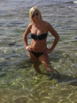 OnlyFans - BIKINI GIRLS 👧 😍 Scene 992 — photo 16 of 20