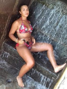 OnlyFans - BIKINI GIRLS 👧 😍 Scene 994 — photo 18 of 20