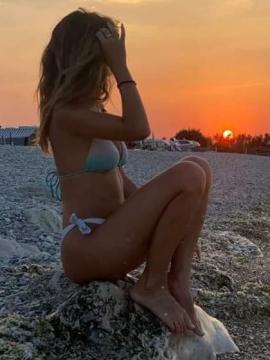 OnlyFans - BIKINI GIRLS 👧 😍 Scene 996 — photo 1 of 20
