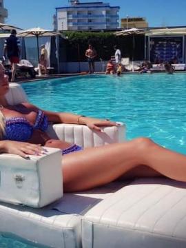 OnlyFans - BIKINI GIRLS 👧 😍 Scene 998 — photo 15 of 20