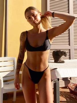 OnlyFans - BIKINI GIRLS 👧 😍 Scene 999 — photo 7 of 20