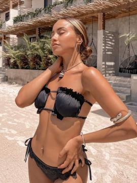 OnlyFans - BIKINI GIRLS 👧 😍 Scene 1008 — photo 1 of 20