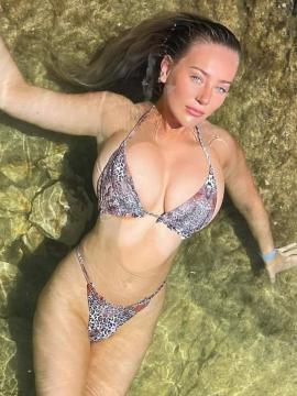OnlyFans - BIKINI GIRLS 👧 😍 Scene 1067