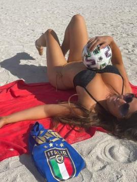 OnlyFans - BIKINI GIRLS 👧 😍 Scene 1239 — photo 10 of 20
