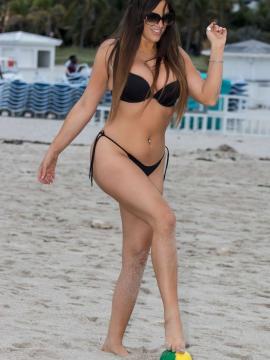 OnlyFans - BIKINI GIRLS 👧 😍 Scene 1295 — photo 14 of 20